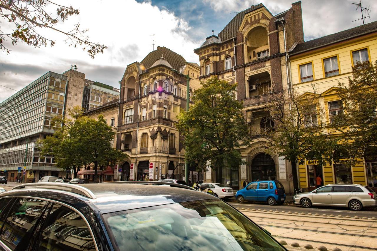 Exclusive Szallashely Szeged Exteriör bild