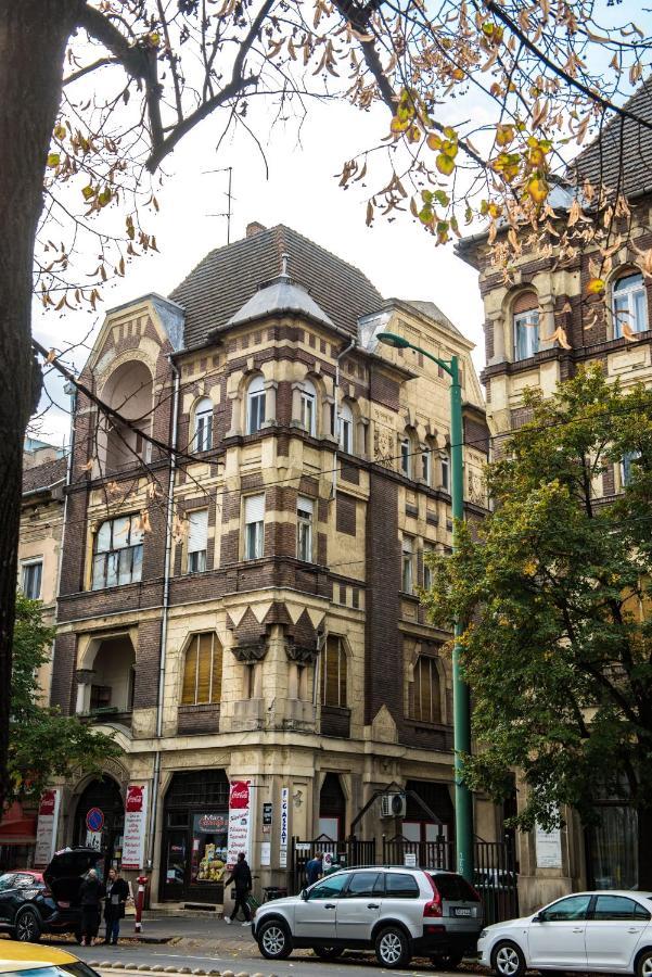 Exclusive Szallashely Szeged Exteriör bild